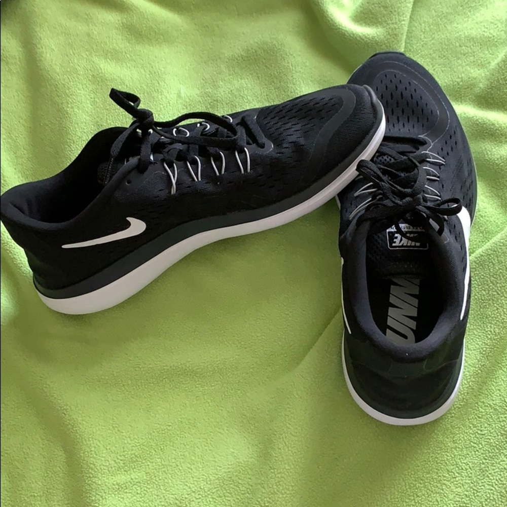 Brand new Nike running shoes
